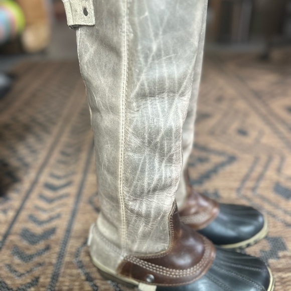 Sorel Women's Slimpack Tall Gray and Brown Winter Boots - Picture 7 of 13